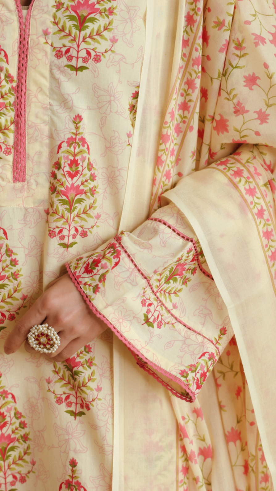 Cotton Cream Printed Farshi Kurta and Dupatta Set